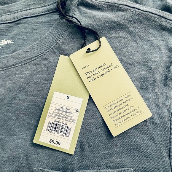 NWT - Goodfellow & Co brand - Men’s T-Shirt - Size Small - Picture 4 of 4